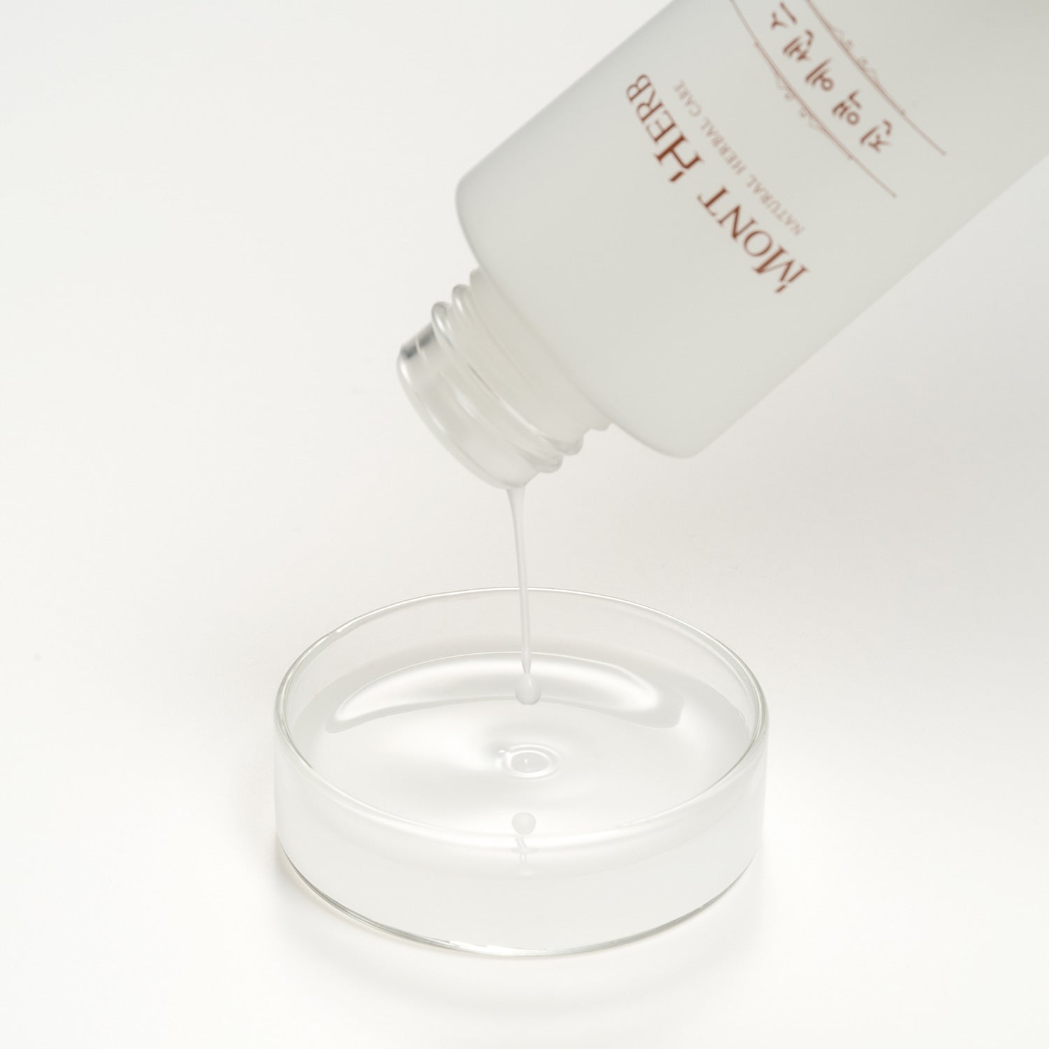 Mont Herb Oriental Herb Essence Toner